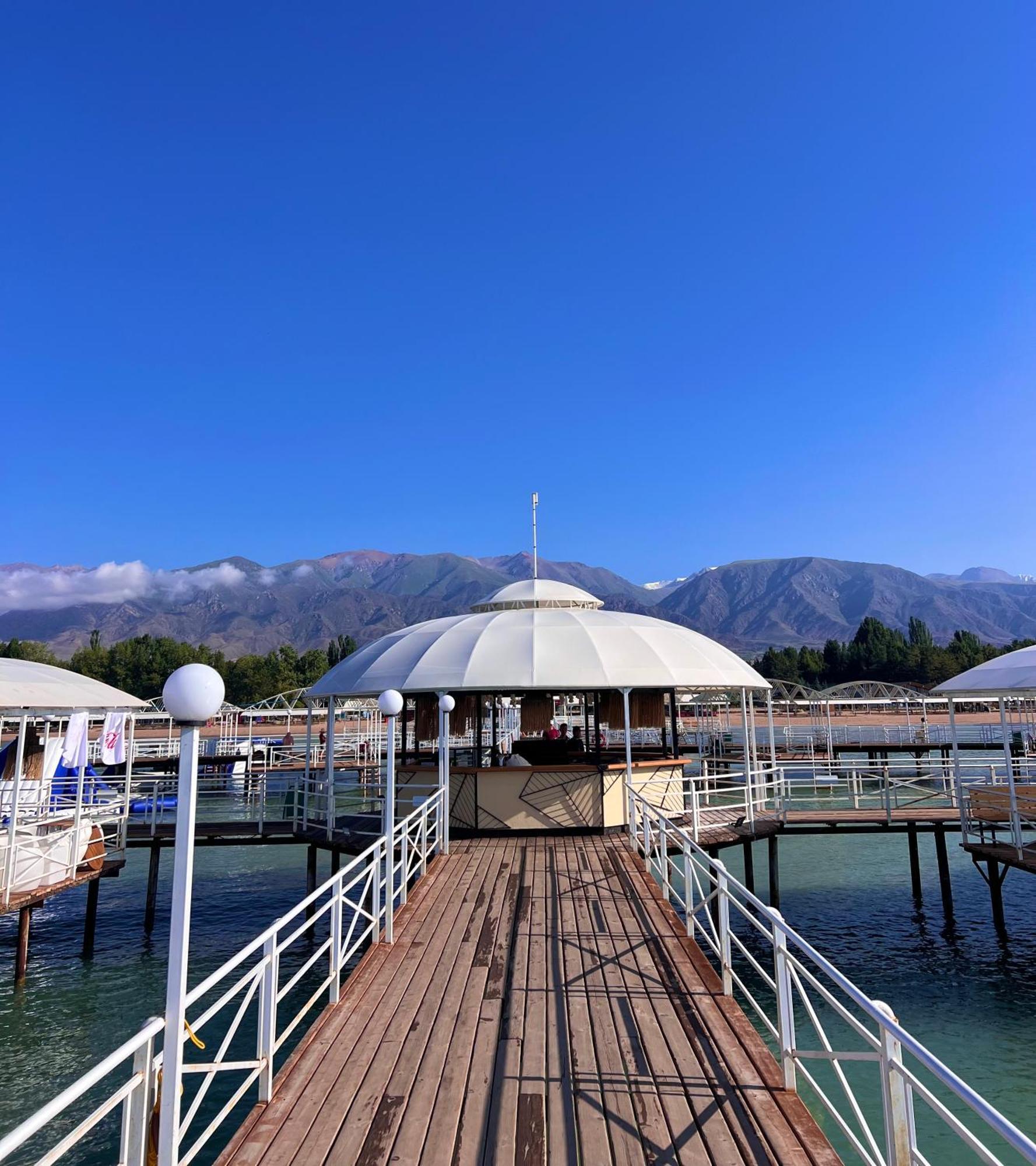 Апарт готель Радуга Иссык-Куль Chon-Sary-Oy Екстер'єр фото